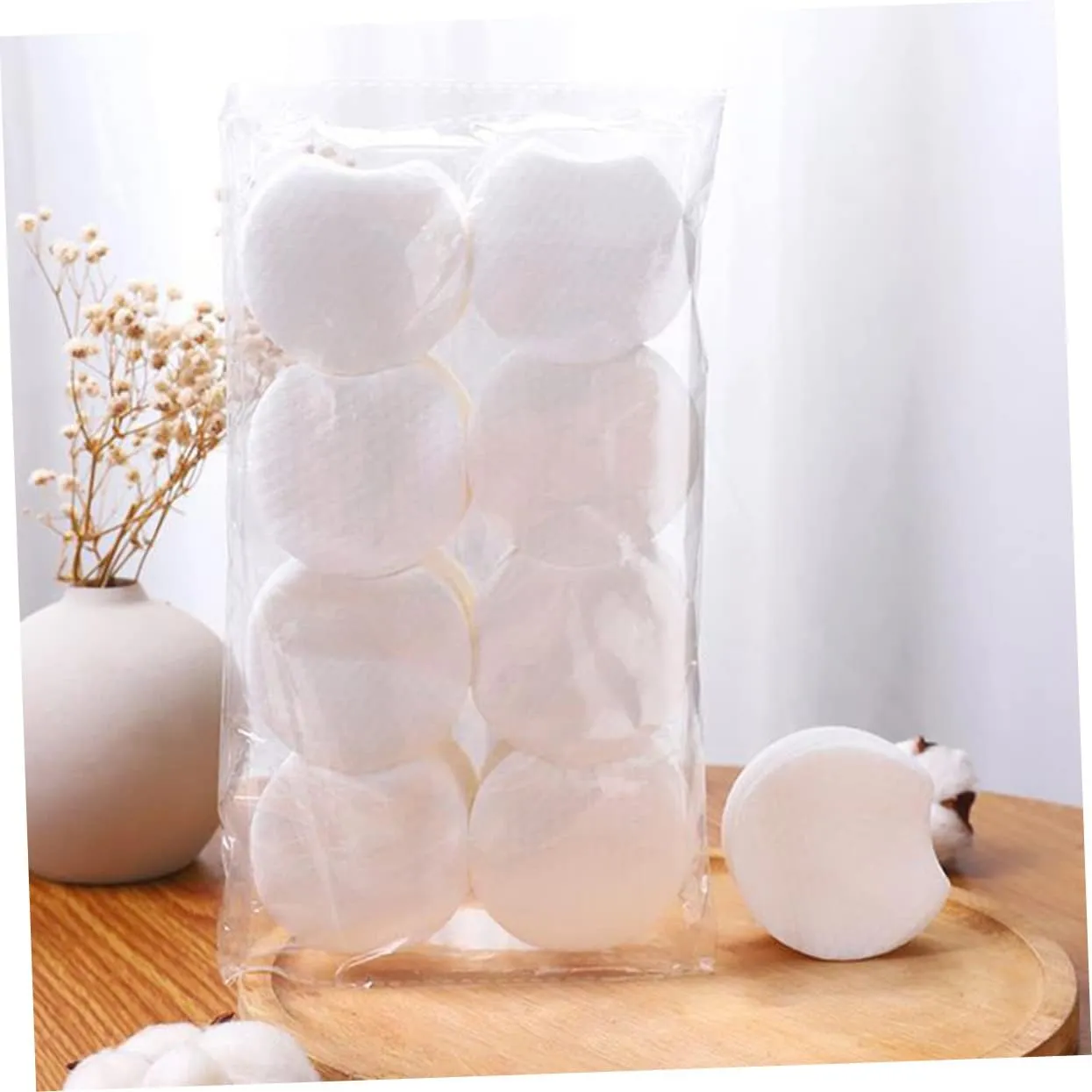 1200pcs Thick Makeup Pads Disposable Face Cleaning Tools for Daily Use Soft Non-Woven Facial Pads for Makeup Removal Skin Care Travel-Friendly Design