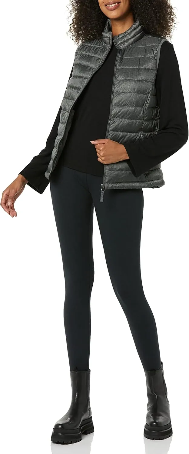 Amazon Essentials Women's Lightweight Water-Resistant Packable Puffer Vest
