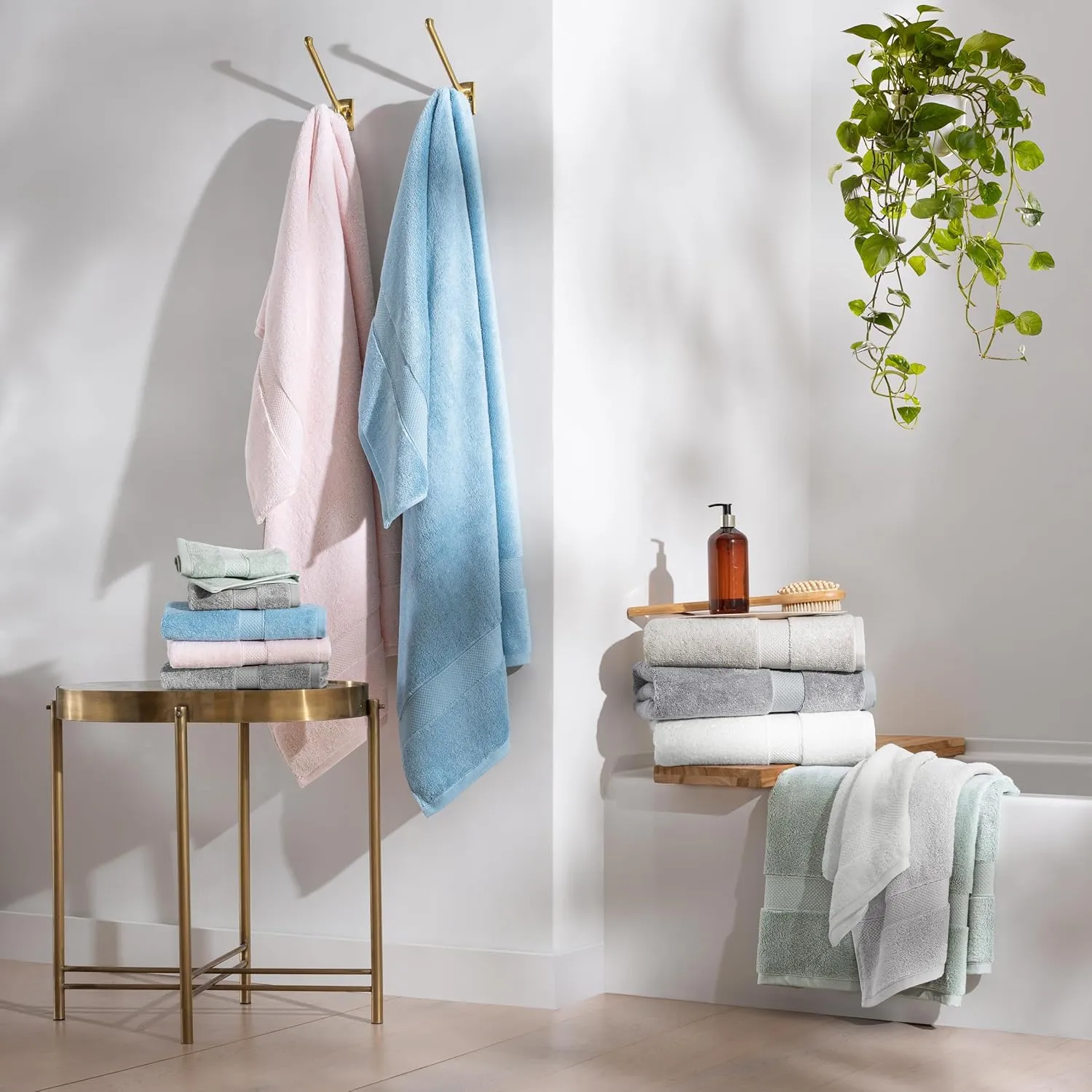 Aston & Arden Egyptian Bath Towels - Pack of 2 - Oversized Ultra Soft Thick & Absorbent, 100% Ringspun Egyptian Cotton Bathroom Towel for Spa, Hotel, 600 GSM, 30 x 54 in, Green