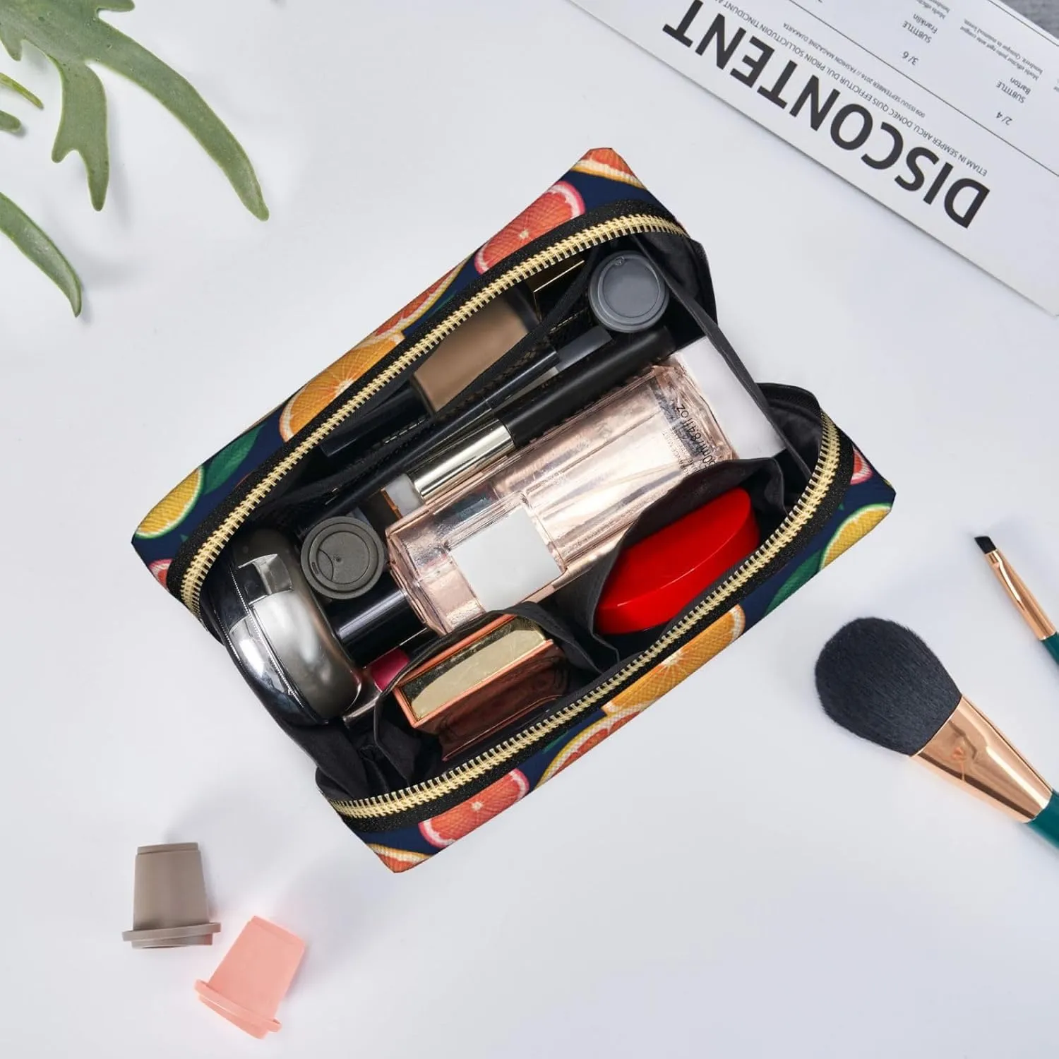 Citrus Fruit Printed Small Makeup Bag,Travel Cosmetic Bag Purse with Zipper,Water-resistant Makeup Organizer Bag for Women