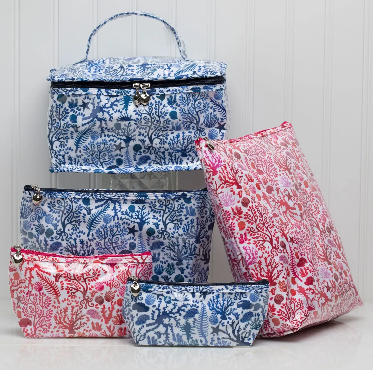 Cosmetic Bag (Medium), Seashells (Blue)