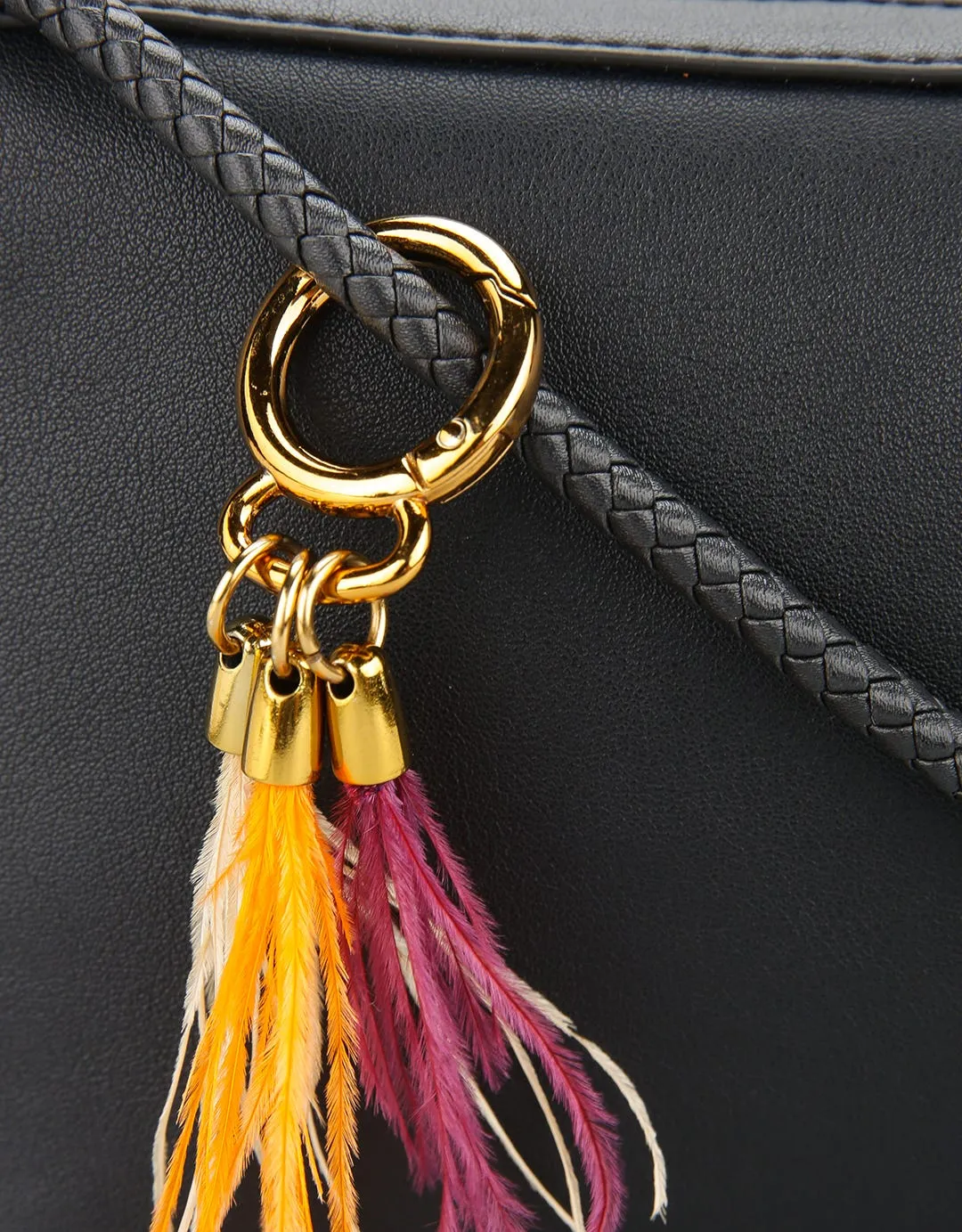CROSSBODY BAG TASSEL
