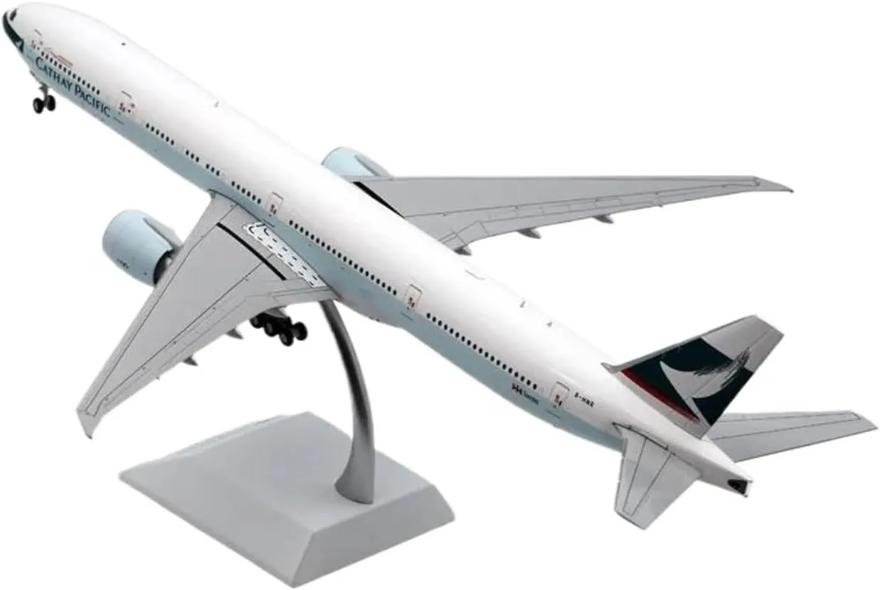 Diecast Plane Model 1:200 for B777-300ER Alloy Collectible Plane Diecast Aircraft Model Collector's Edition