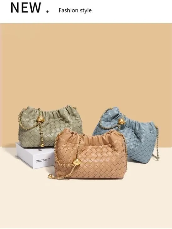Elegant Weave Design Crossbody Bag with Adjustable Chain Strap