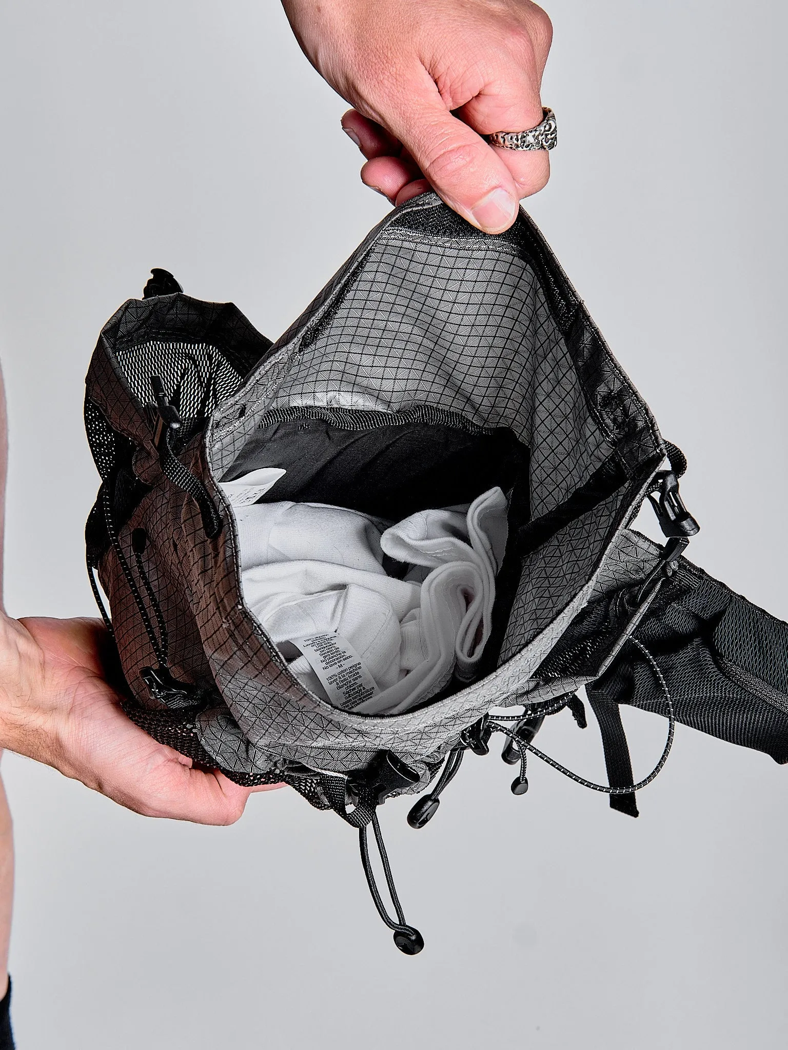 Fanny Pack in B-Grid Grey