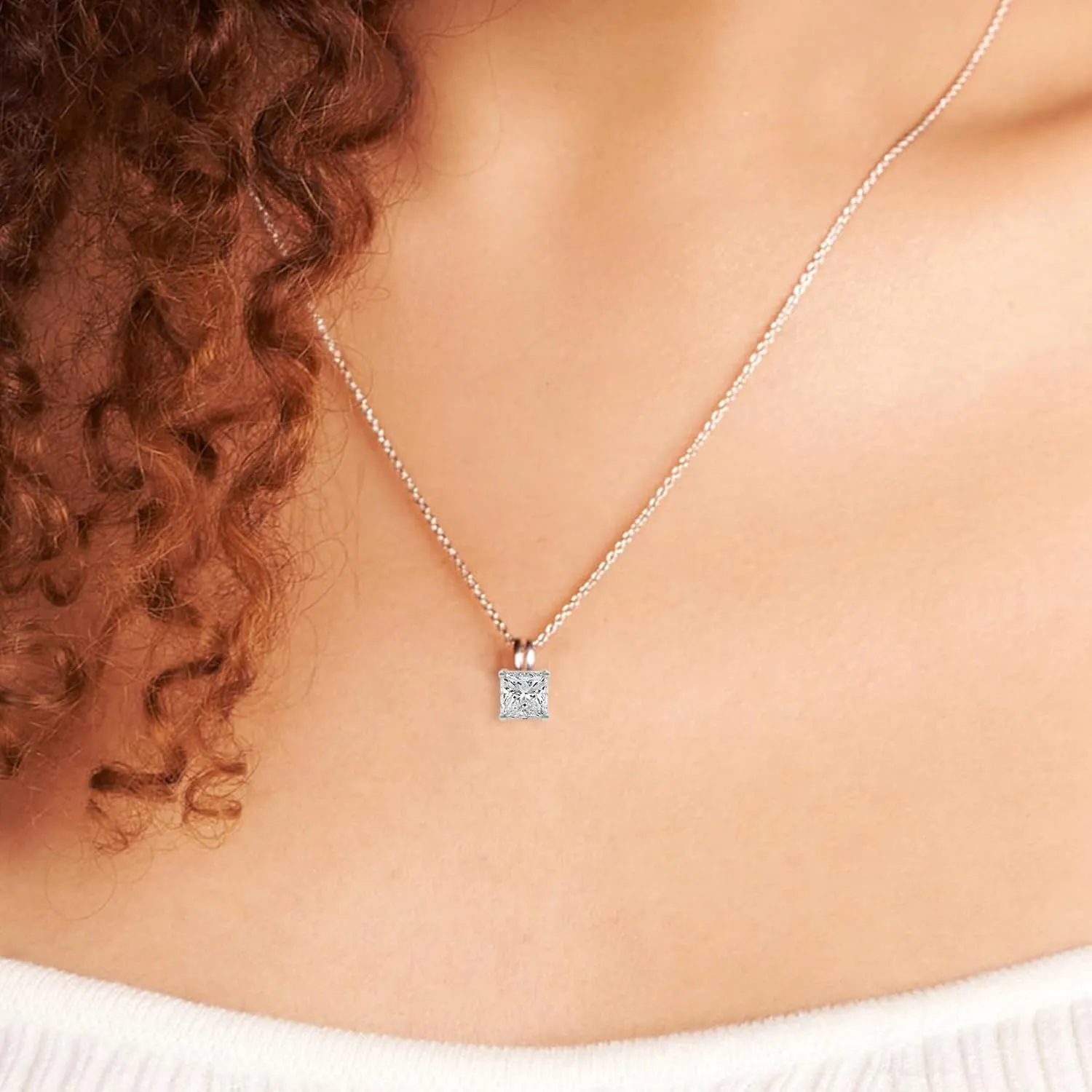 FRIENDLY DIAMONDS Lab Grown Diamond Solitaire Pendant Necklace For Women | 0.5-6 Carat IGI Certified FG-VS Quality Diamond | 14K Gold Pendant With Gold Chain | Quartze Split Bail Pendant