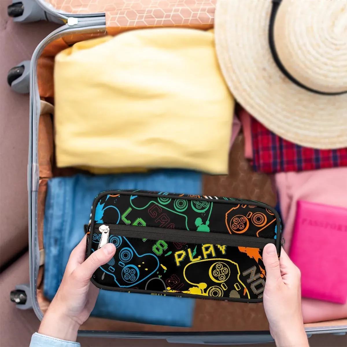 Game Kids Travel Toiletry Bag Boys Toiletry Pouch Waterproof Small Dopp Kit for Kids Hanging Wash Bag Cosmetic Bag Toiletry Bag for Travel Essential