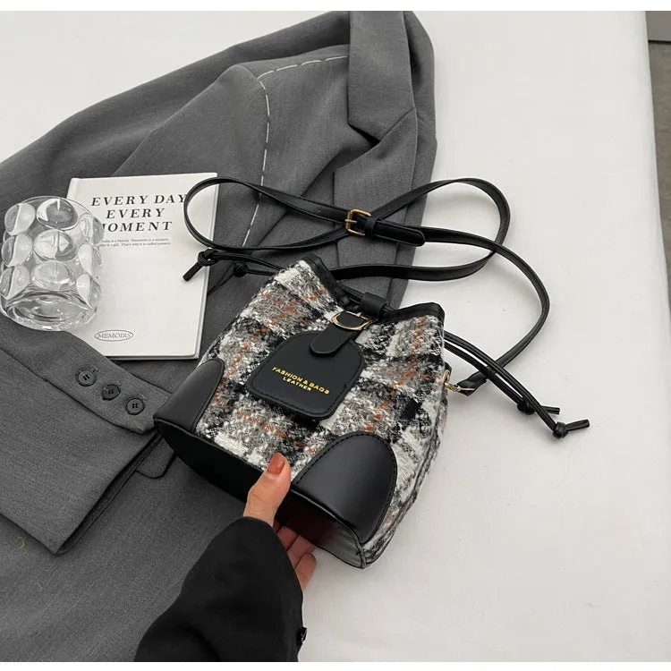 Graceful Women's Woolen Checked Commuter Drawstring Shoulder Bags