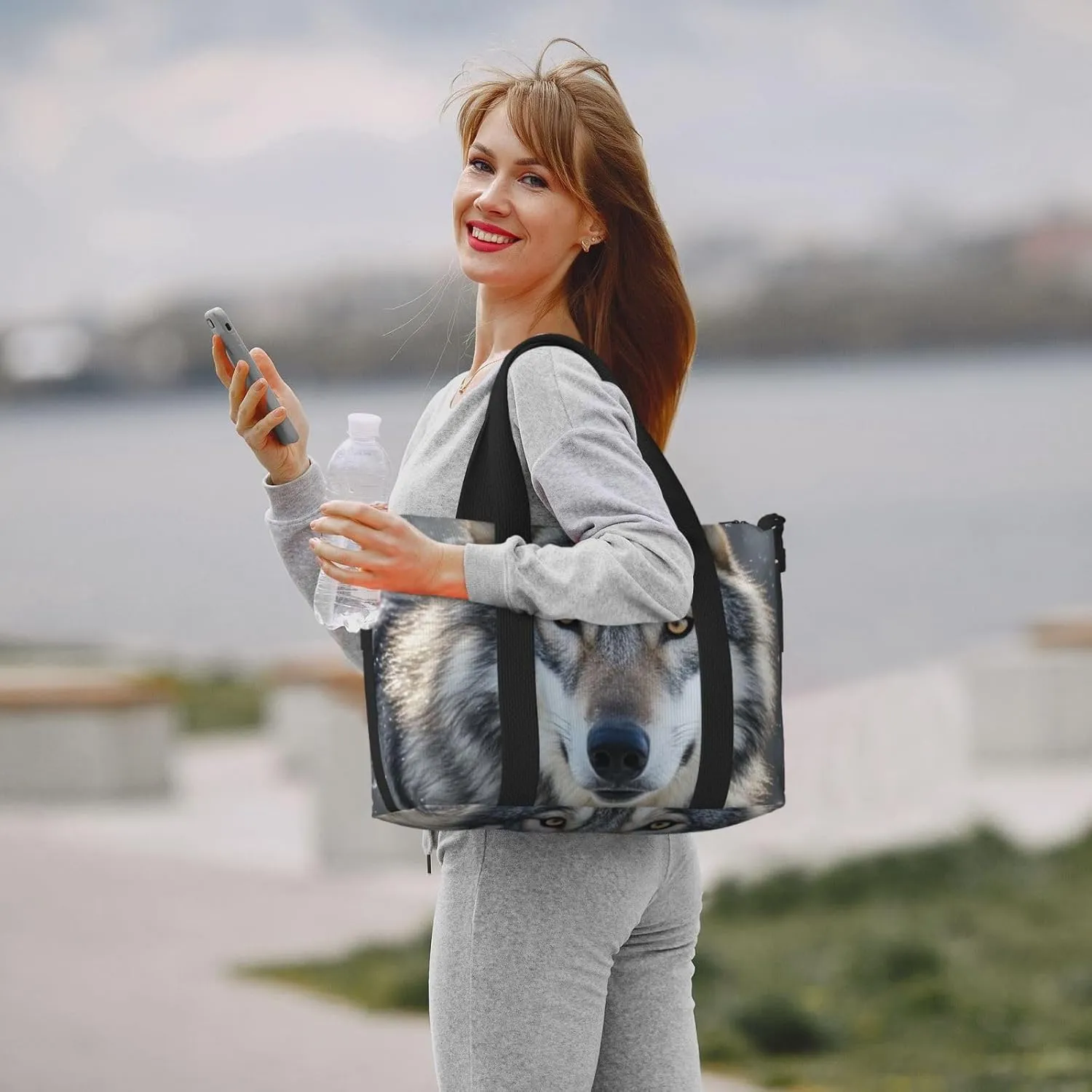 Gym Bag Wild Wild Gray Wolf Duffel Bag for Men Women Travel Overnight Bag with Shoe Compartment Workout Bags