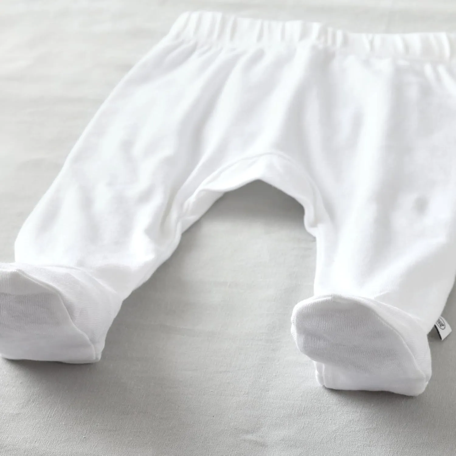 HonestBaby 3-Pack Footed Pants Roomy Fit Pull on Bottoms 100% Organic Cotton for Infant Baby Boys, Girls, Unisex