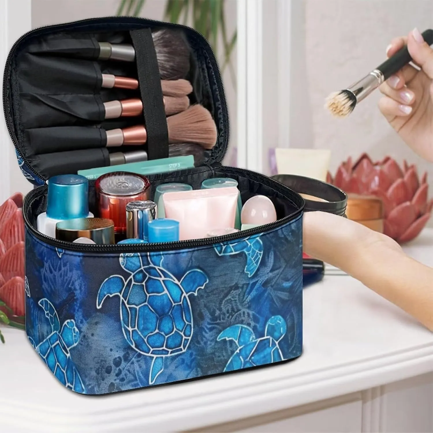Horeset Blue Sea Turtle Print Women's Cosmetic Bag Ladies Fashion Travel Waterproof Cosmetic Pouch for Travel Business with Handle