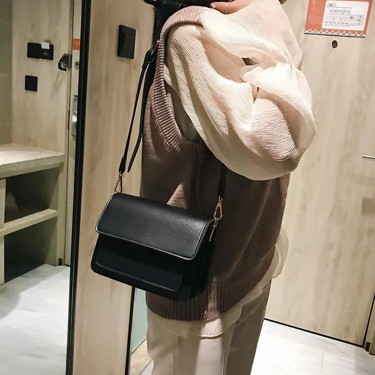 Innovative Women's Pouch Fashion Retro Wide Crossbody Bags