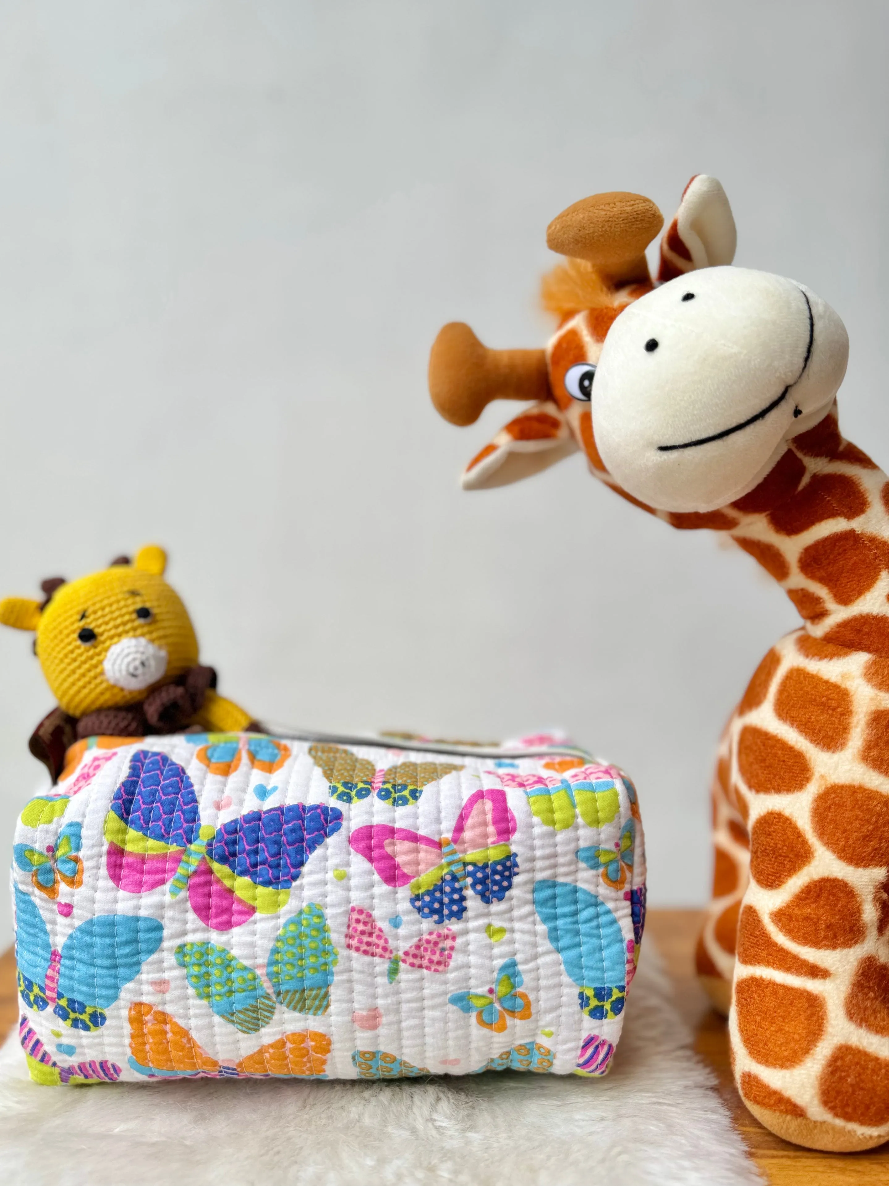 KIDS PRINT MULTI PURPOSE TOILETRY BAGS