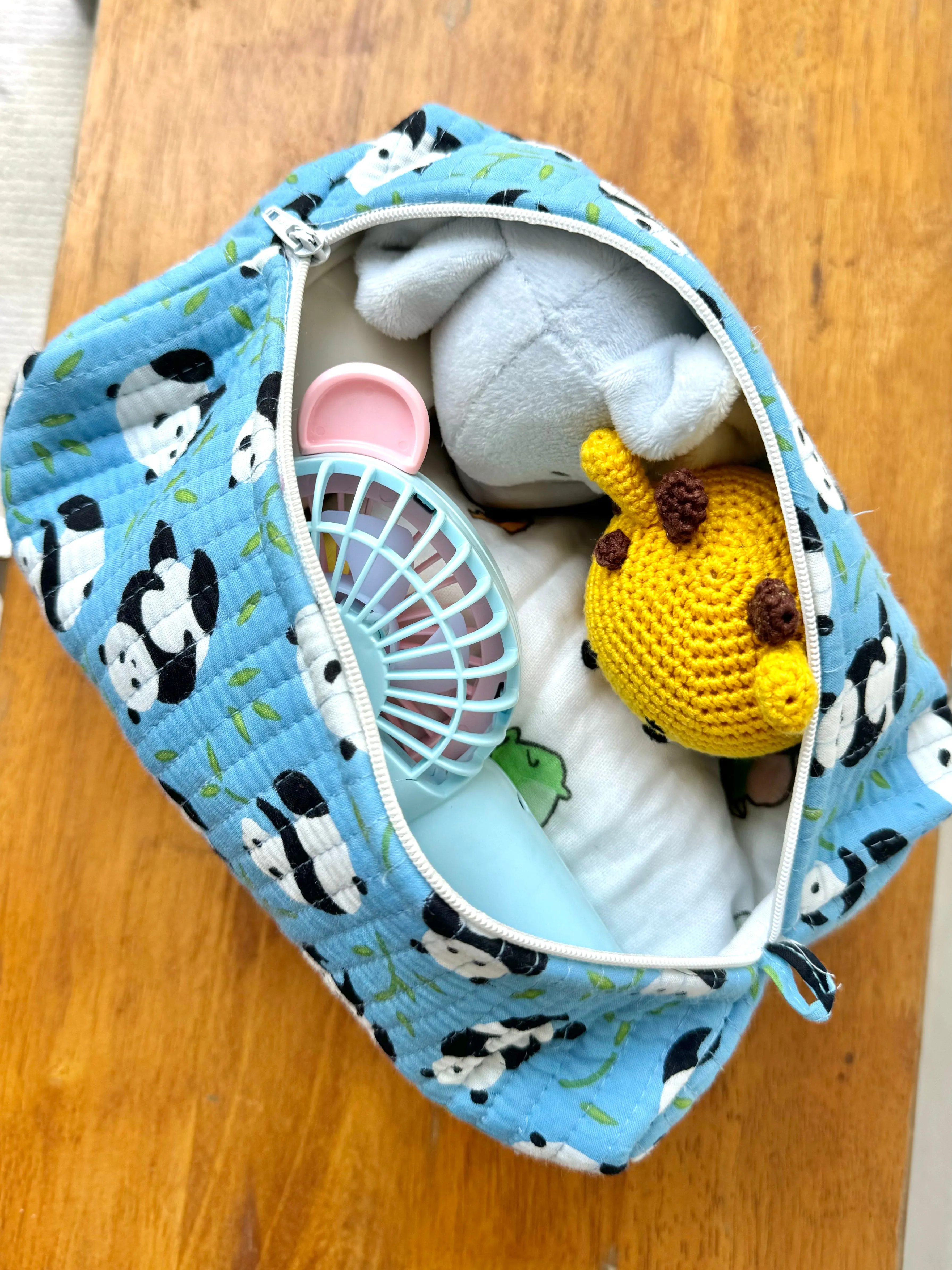 KIDS PRINT MULTI PURPOSE TOILETRY BAGS