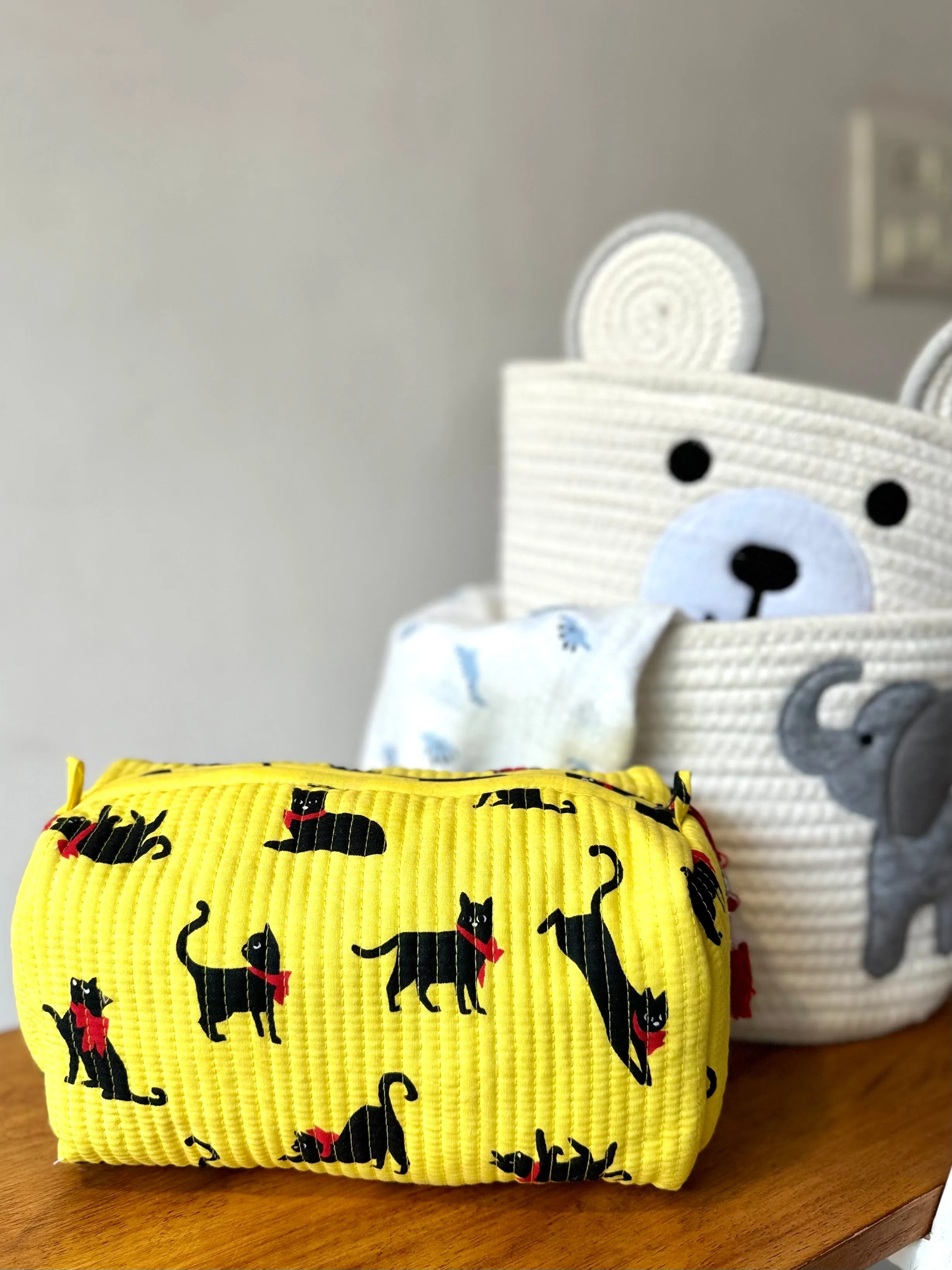 KIDS PRINT MULTI PURPOSE TOILETRY BAGS