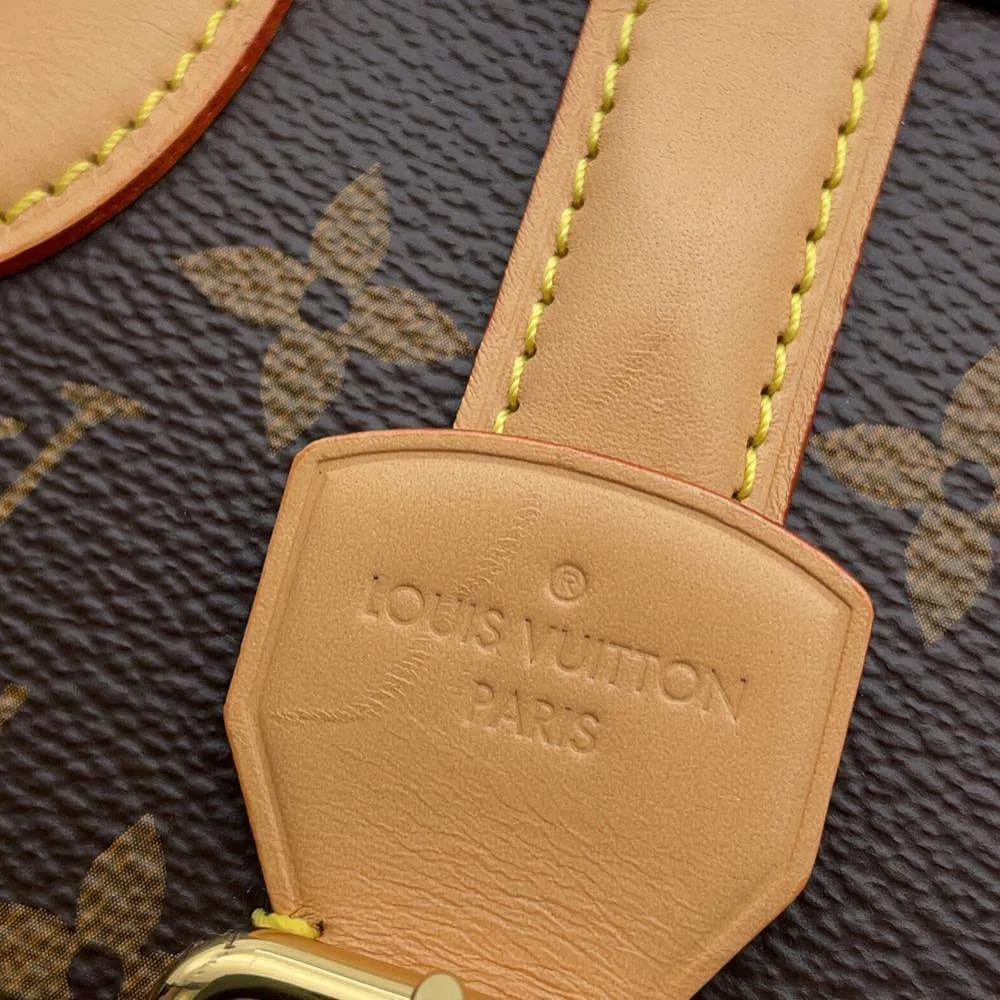 LOUIS VUITTON Varisette Vertical BrownM68623 Monogram