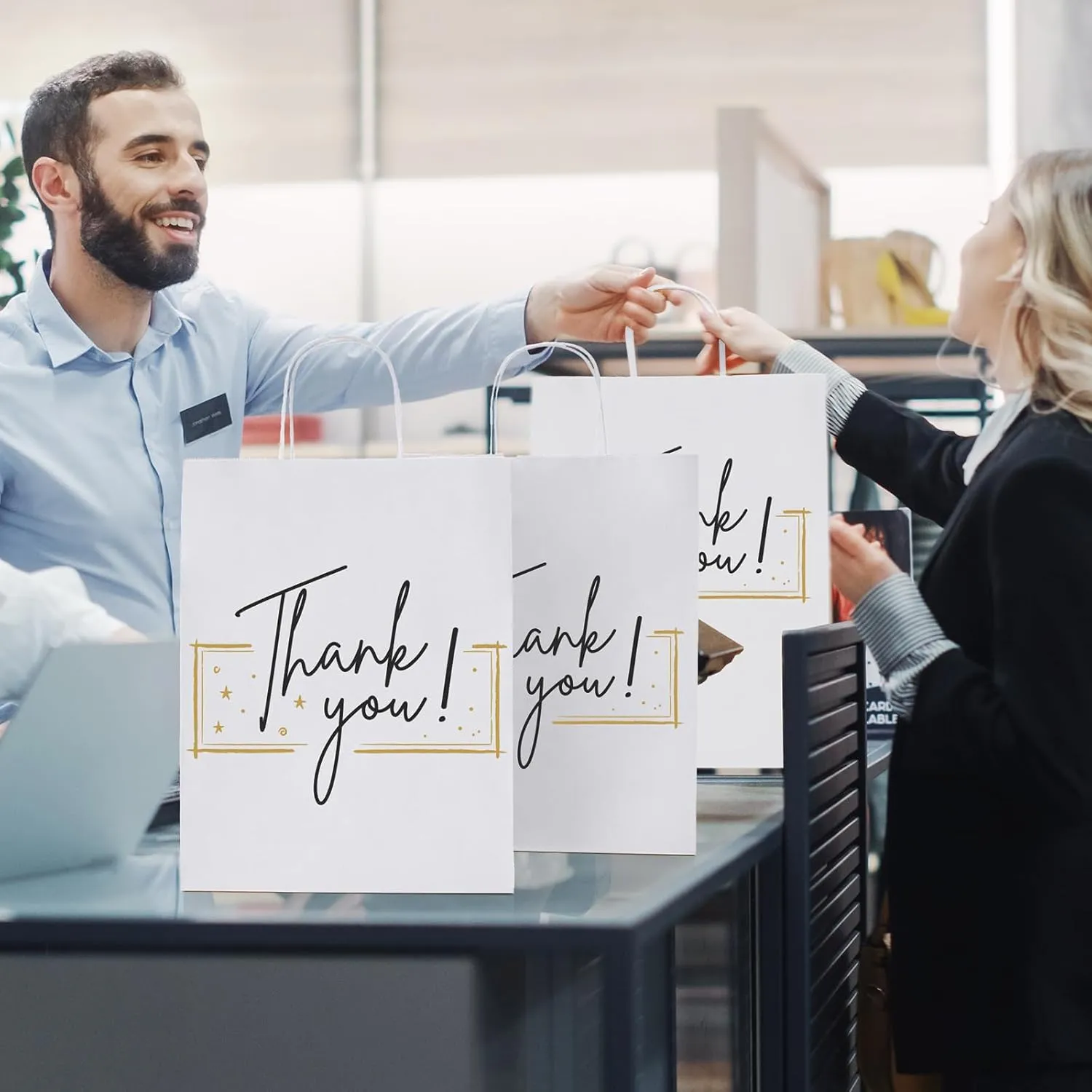 MESHA White Paper Bags 10x5x13 Inches 100pcs Medium Gift Bags with Handles Bulk,White Kraft Paper Bags for Small Business,Shopping Bag for Grocery,Wedding Party Favor Bags