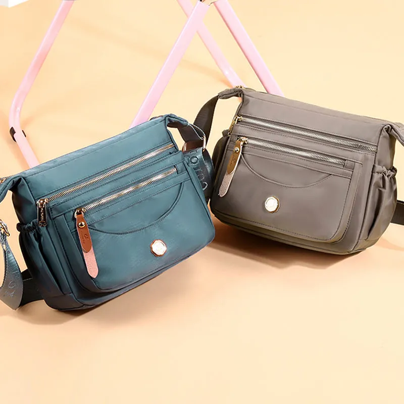 Multi layer large capacity shoulder bag