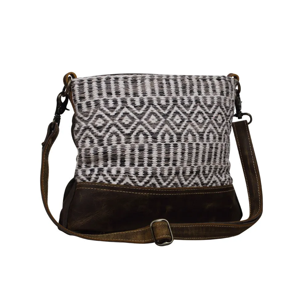 Myra Cutesy Crossbody