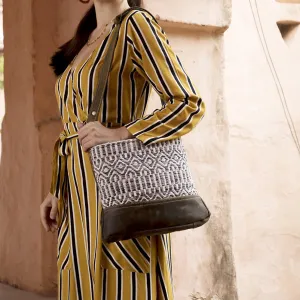 Myra Cutesy Crossbody