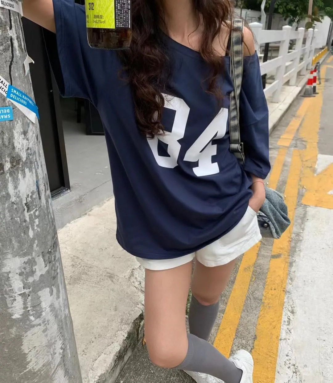 One Shoulder Oversized Tshirts Short Sleeve Y2k Baby Tees Summer Crop Top Jersey Off Shouder Graphic Tee Women