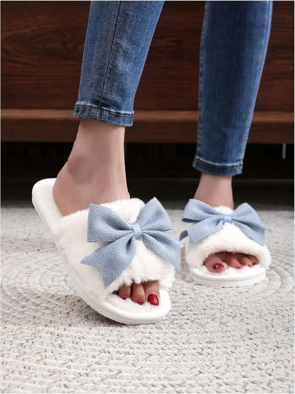 OYOANGLE Women's Cute Bow Decor Fuzzy Open Toe Indoor Home Slippers Fashionable Warm Comfy Furry Outdoor Slippers