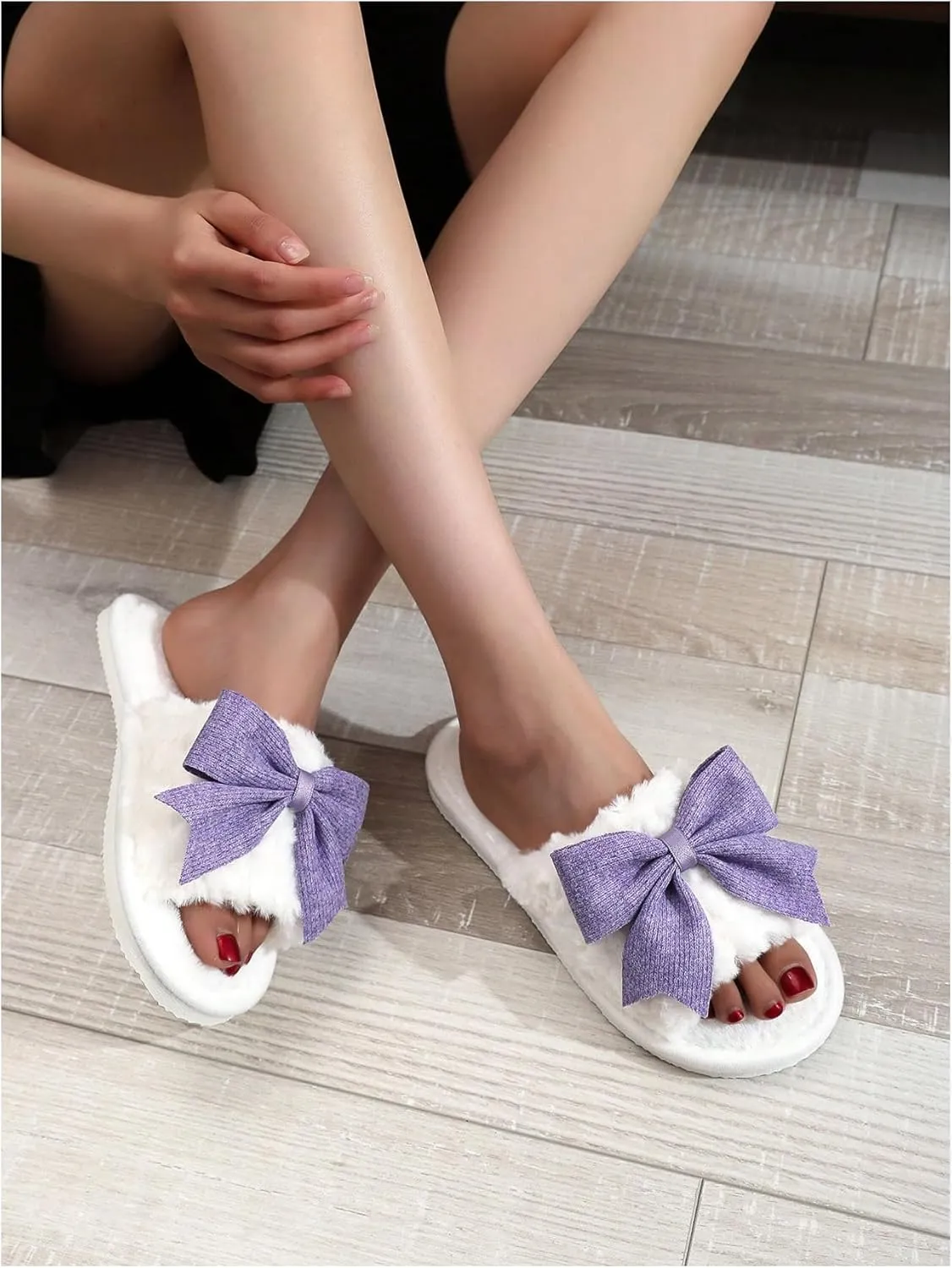 OYOANGLE Women's Cute Bow Decor Fuzzy Open Toe Indoor Home Slippers Fashionable Warm Comfy Furry Outdoor Slippers