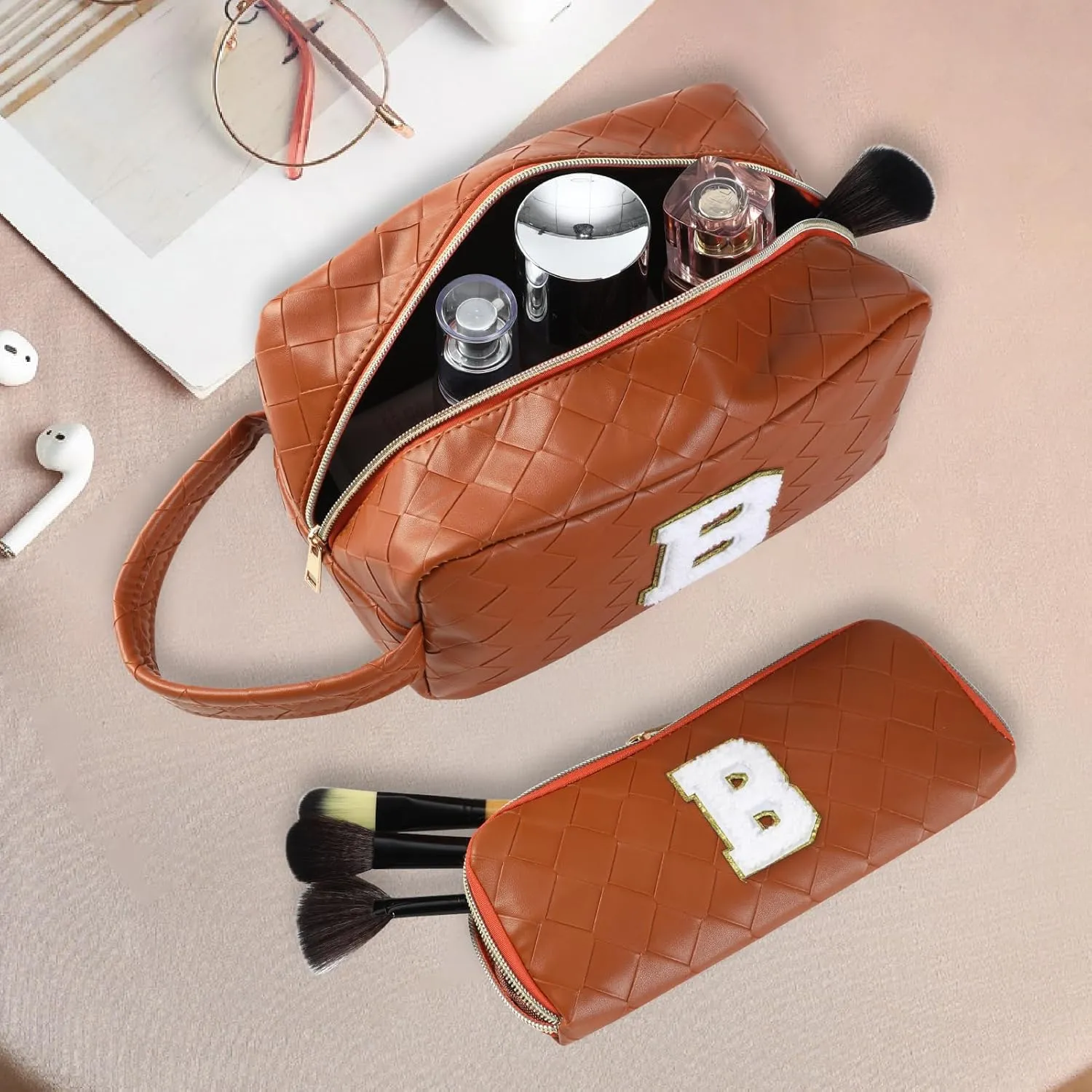 Personalized Initial Makeup Bag, Travel Cosmetic Bag with Small Makeup Brush Bag, Make Up Bags Pouch Travel Toiletry Bag, Birthday Gifts for Women Girls Valentine's Day Gifts (P, Brown)
