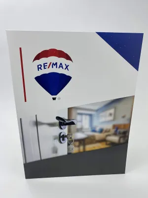 RE/MAX Folders "Doorway" 25 Pack