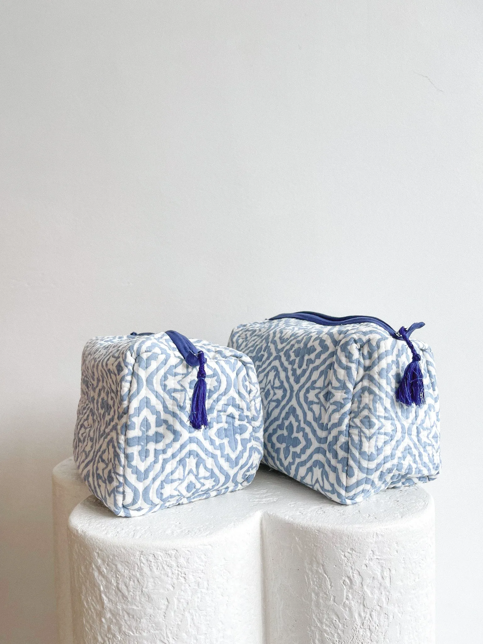 Set of 2, Quilted Cosmetic Nappy /Cosmetic Bags, Pure Cotton, Waterproof:  Blue Star