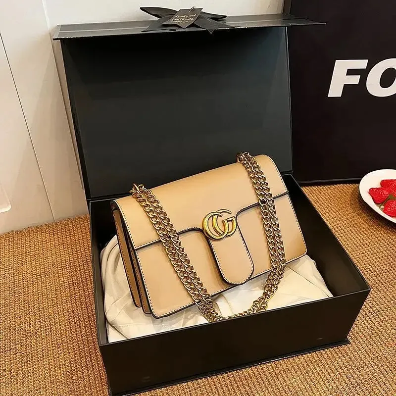 Simple and Luxurious High-quality and Fashionable Versatile Small Square Bag