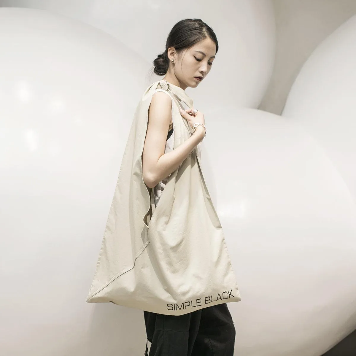 SIMPLE BLACK Original Designer Portable Raw-edged Strap Canvas Bag Shoulder Bag Bag