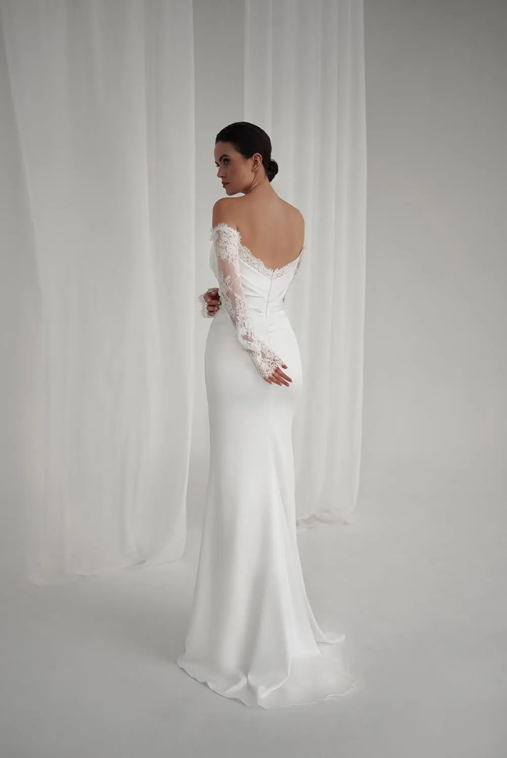 Simple Wedding Dresses for Bride Sexy Mermaid Lace Long Sleeve Bridal Dress for Bride with Train