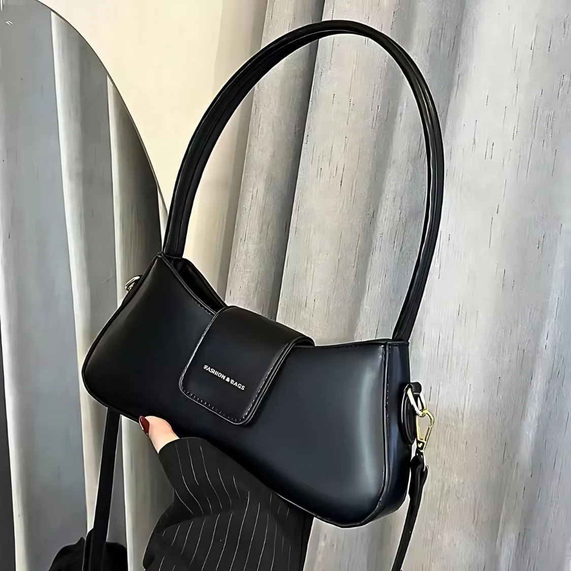 Small Luxury Leather Handbag Women Stylish Lady-Style Horizontal Square Shaped Shoulder Bag Custom Pattern Fashionable Design