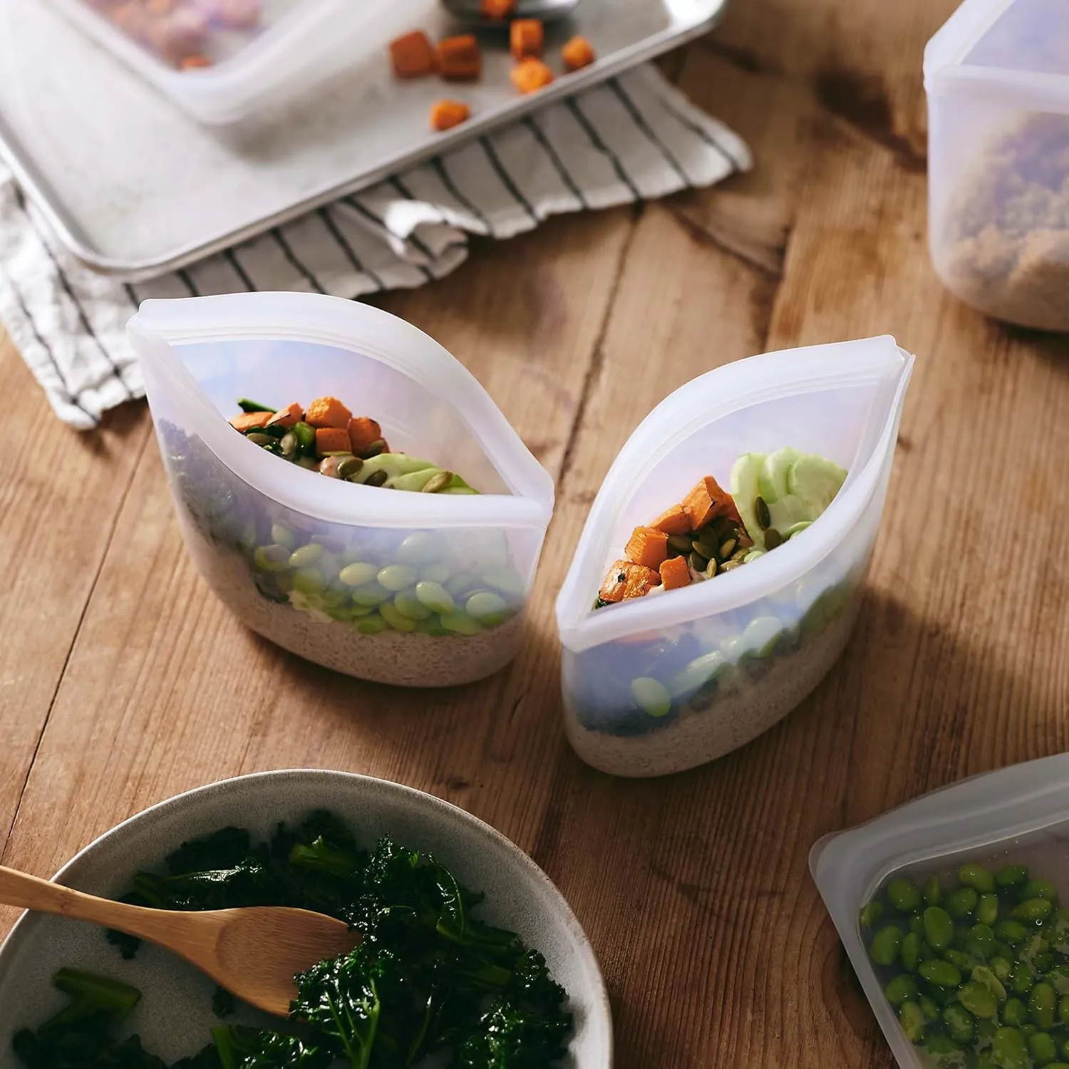 Stasher Premium Silicone Reusable Food Storage Bags, 2-Pack, Clear | Multi-Use Food Storage Bags, Lunch Bag, Travel Containers | BPA Free, Leak-free, Dishwasher-Safe, Eco-friendly