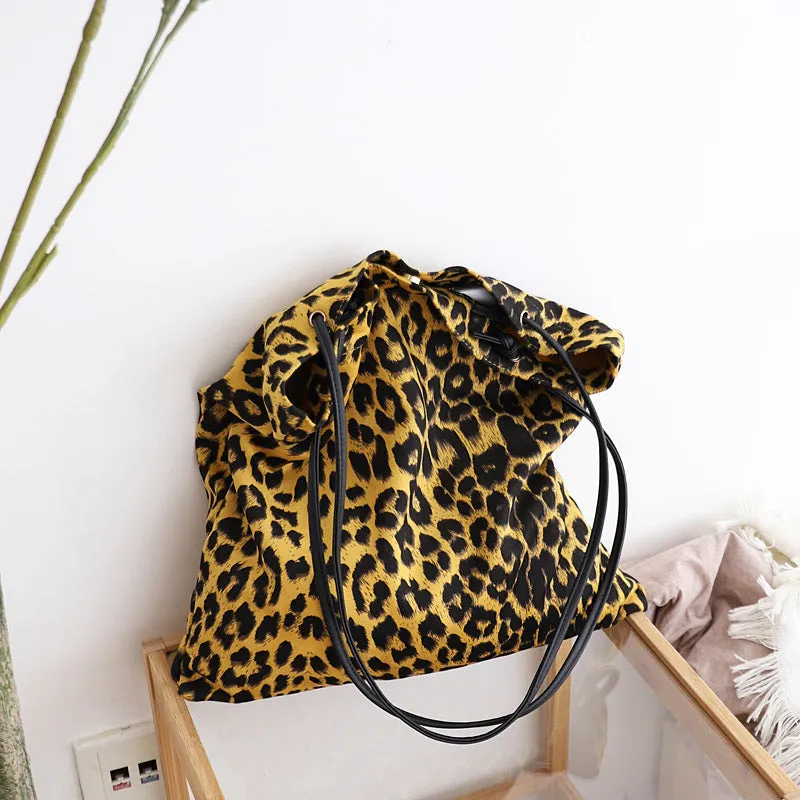 Style Retro Simple Fashionable Leopard Pattern Bags