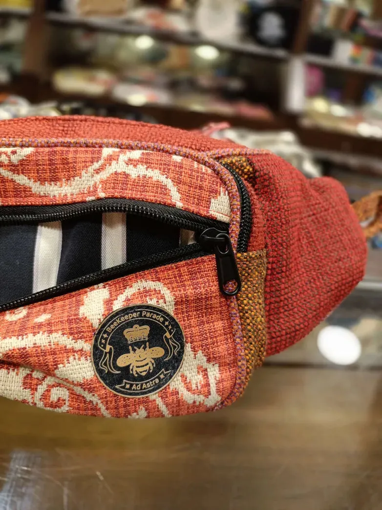 The Terracotta Vines 🍇 BeeKeeper Bumbag (Da Vinci Collection)