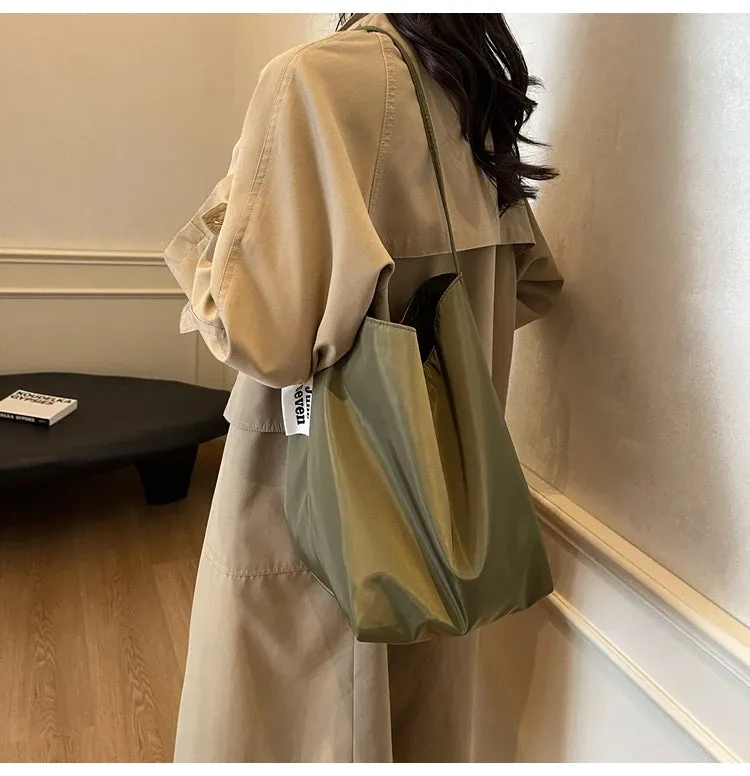 Tote Bag for Women 2024 New Nylon Fabric Underarm Bucket Bag, Red Niche Fashion Simple Shoulder Bag Una Bolsa De Hombro