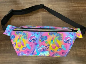 Trippy Mushroom Fanny pack