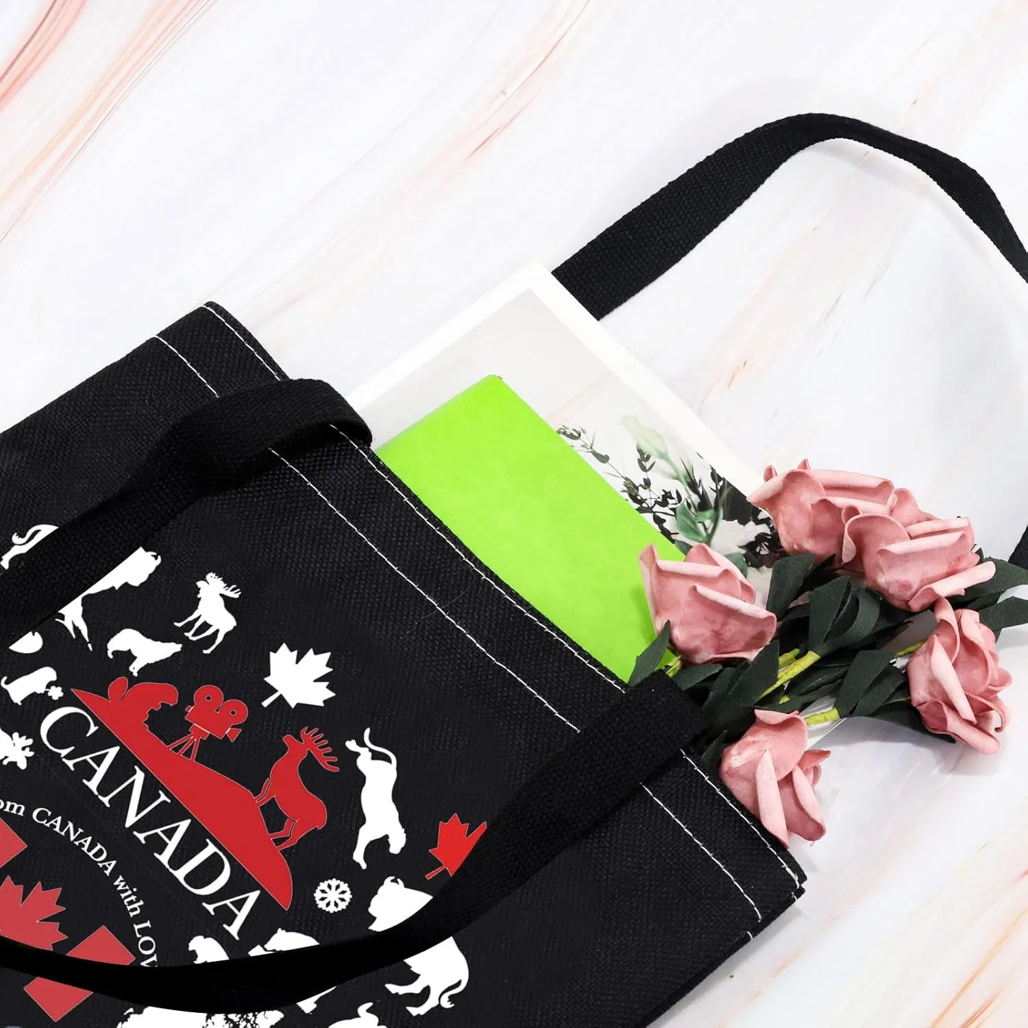 VAMSII Canada Travel Gifts Canada Tote Bag Canadian Gift Canada Trip Souvenir Gift Canada Maple Leaf Gift Vacation Gift