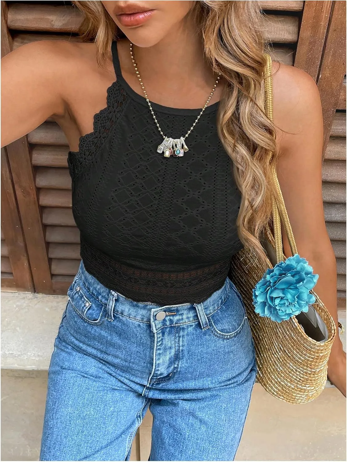 WDIRARA Women's Eyelet Halter Crop Top Lace Embroidery Slim Fitted Tops