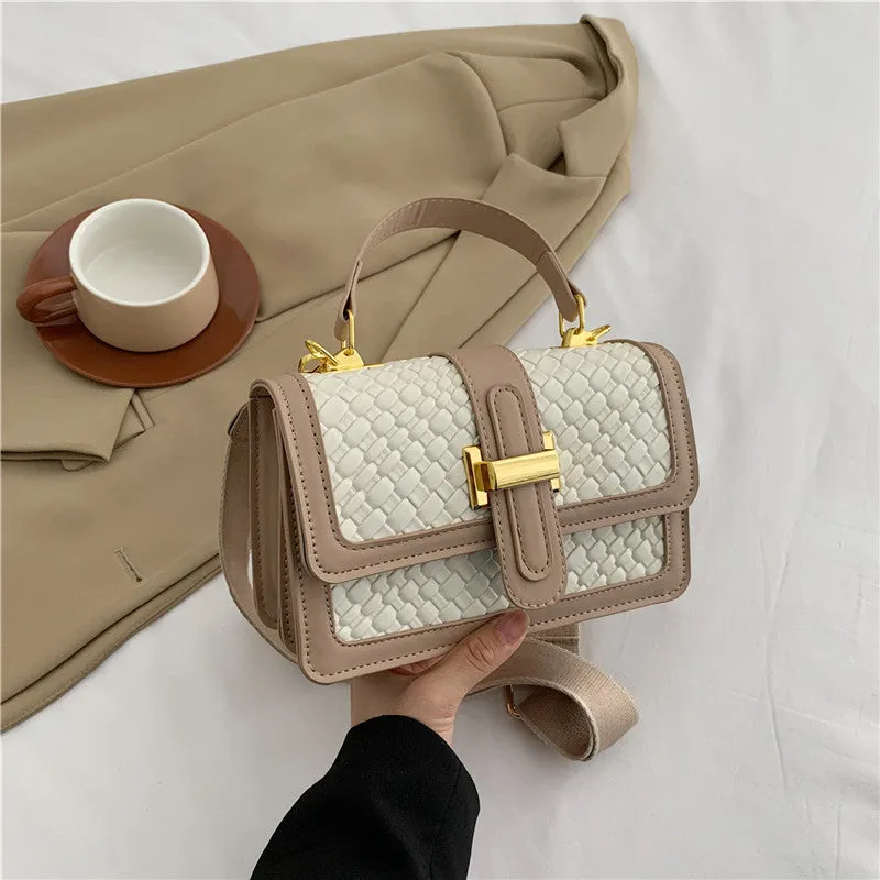 Wholesale Retro Fashion Simple Popular Hand-held Messenger Shoulder Small Square Bag