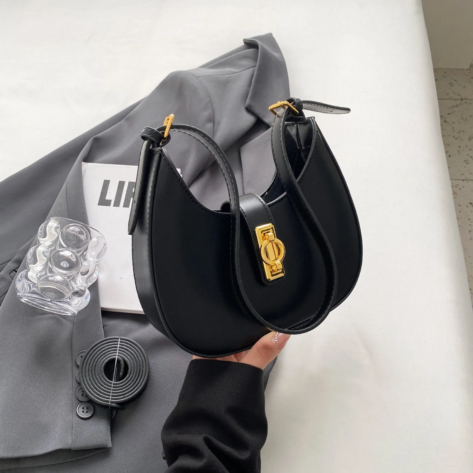 Women's Affordable Luxury Fashion Underarm Korean Style Shoulder Bags