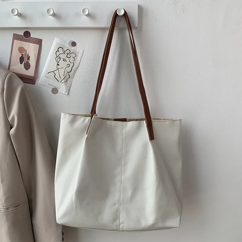 Women's Artistic Fresh Hong Kong Simple Solid Color Shoulder Bags