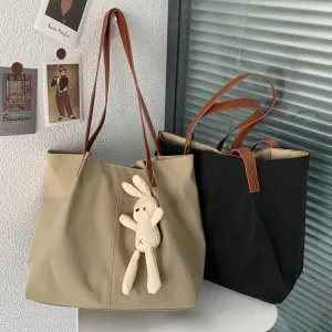 Women's Artistic Fresh Hong Kong Simple Solid Color Shoulder Bags