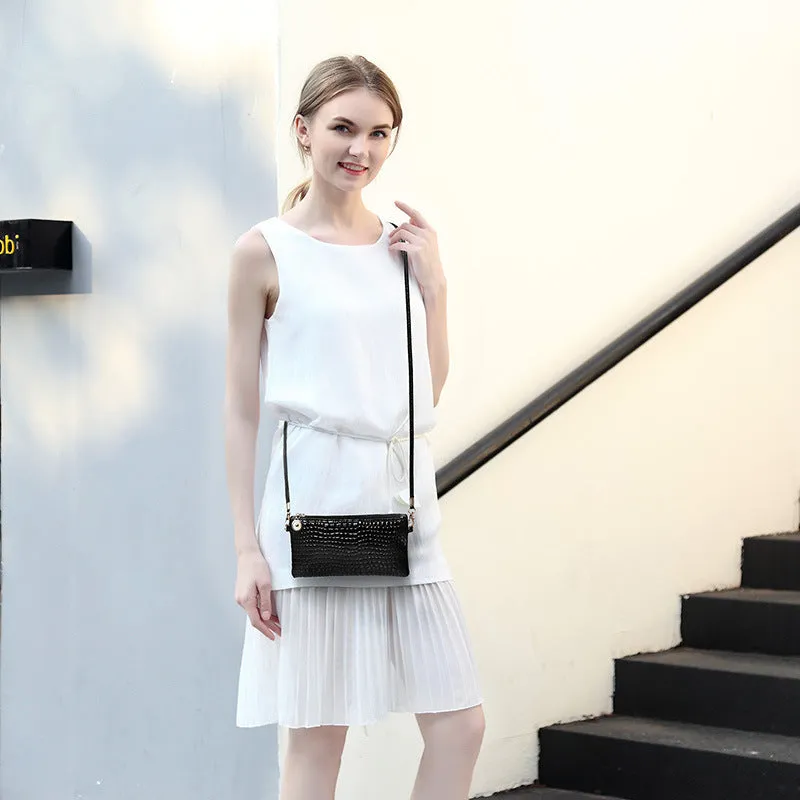 Women's Crocodile Pattern Hand Patent Leather Crossbody Bags