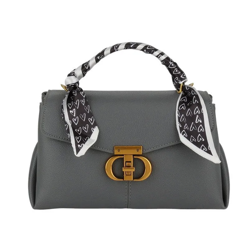 Women's Niche Retro Latch High-grade Fashion Shoulder Bags