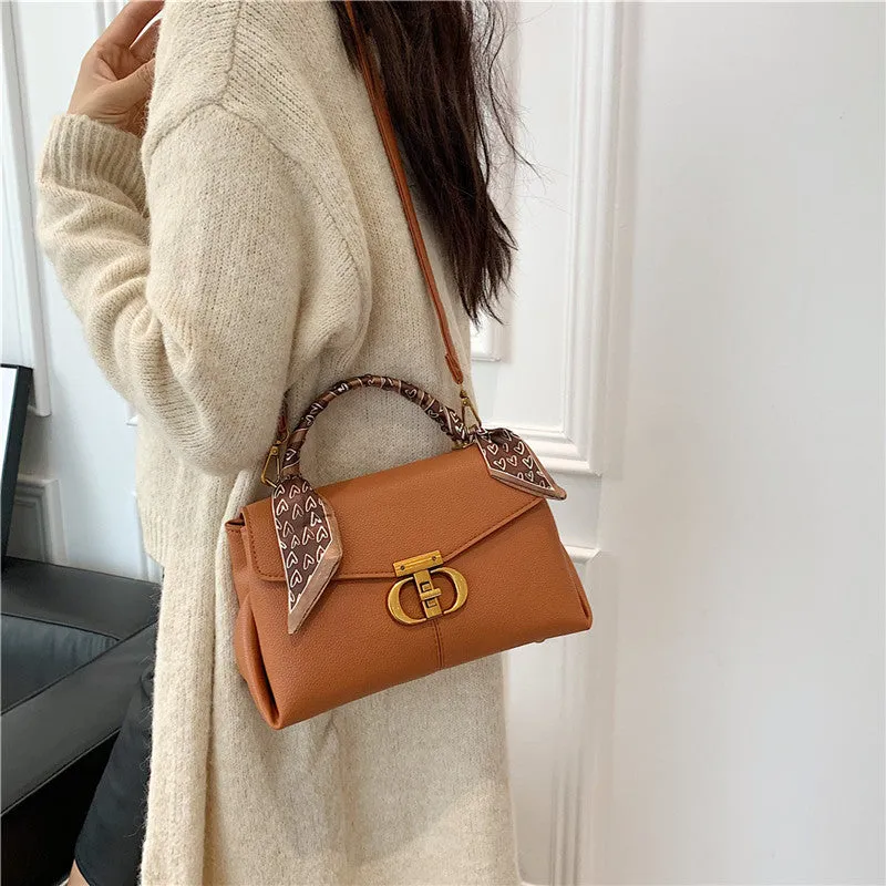 Women's Niche Retro Latch High-grade Fashion Shoulder Bags
