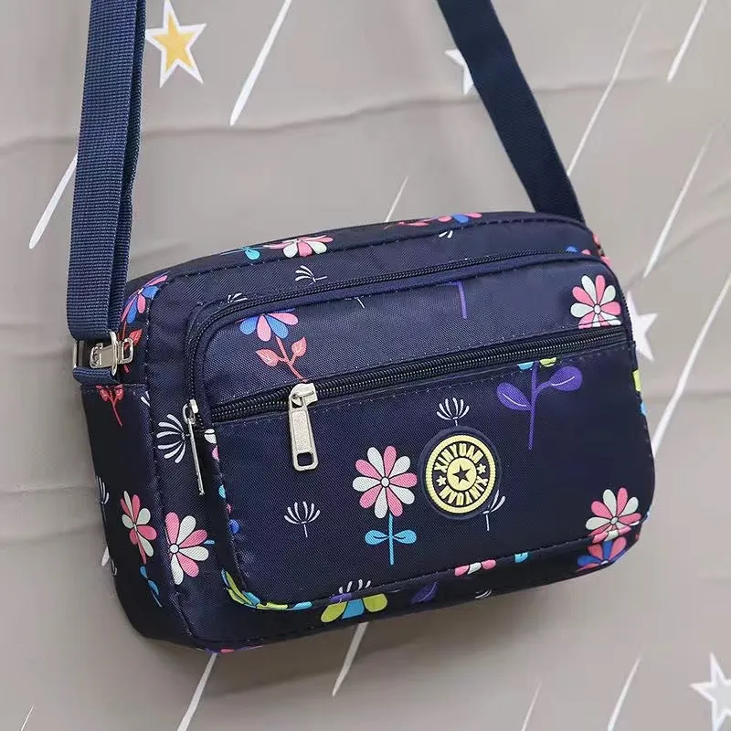 Women's Oxford Cloth Mother Nylon Flower Stall Crossbody Bags