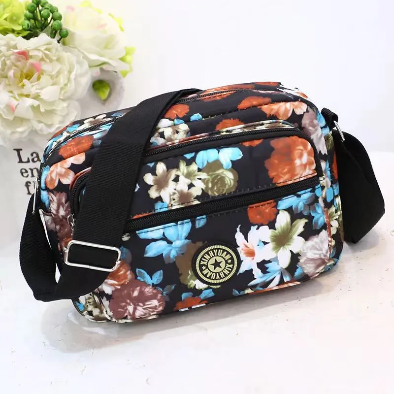 Women's Oxford Cloth Mother Nylon Flower Stall Crossbody Bags
